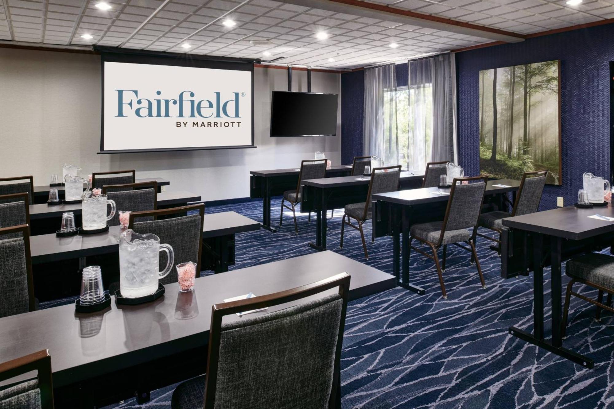 Fairfield Inn&Suites Detroit Livonia Exterior foto