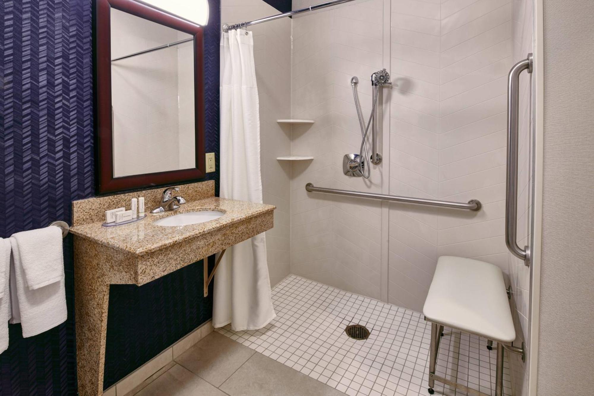 Fairfield Inn&Suites Detroit Livonia Exterior foto