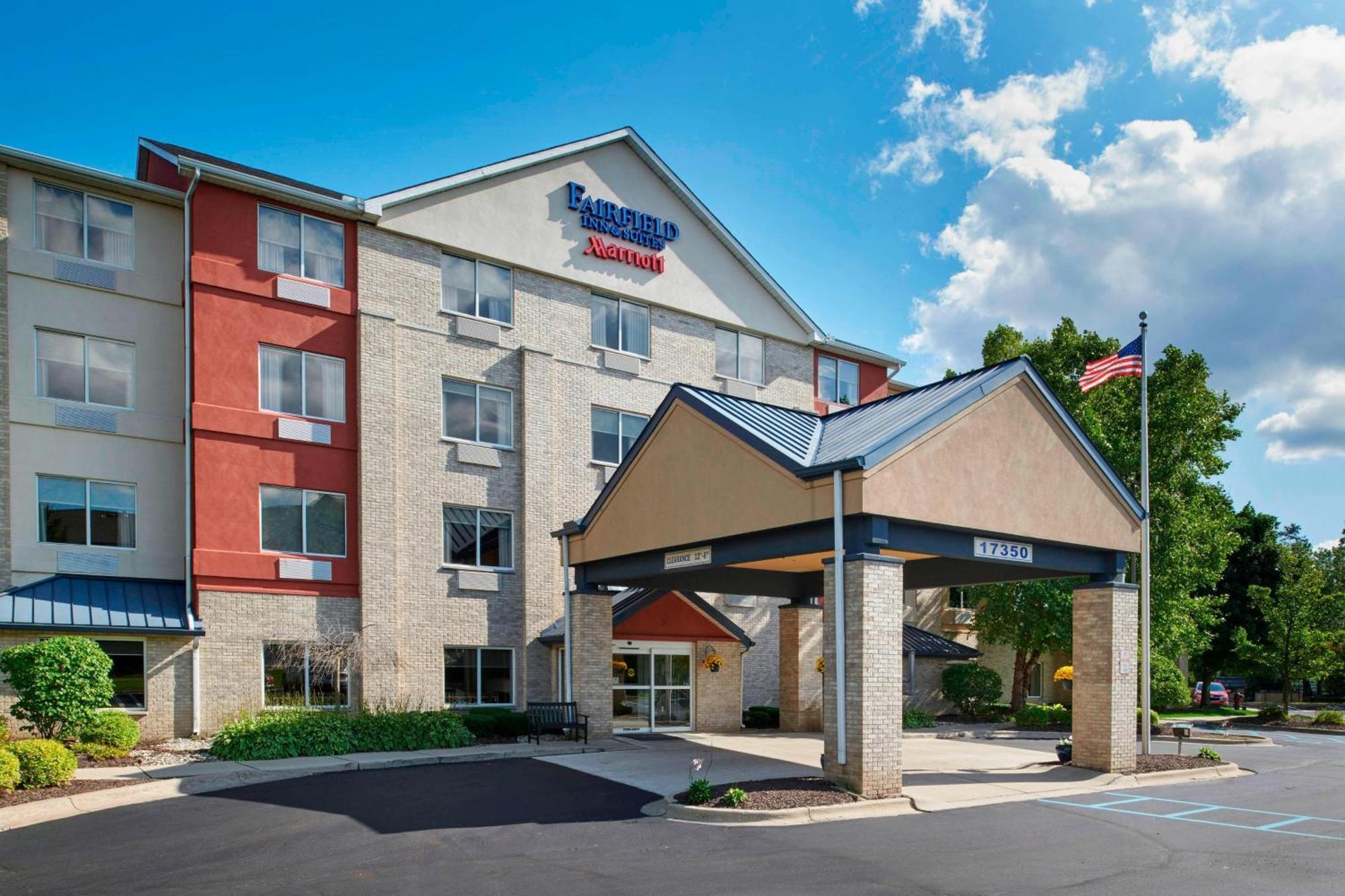 Fairfield Inn&Suites Detroit Livonia Exterior foto